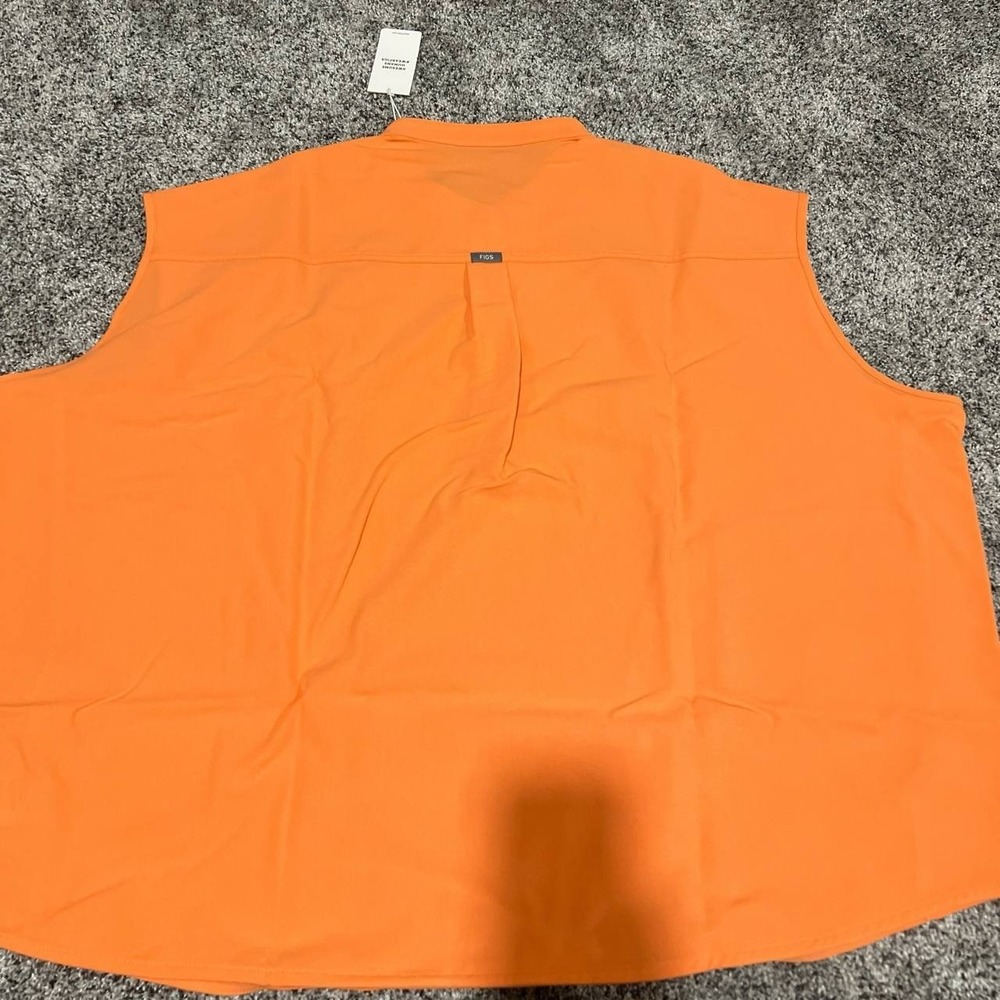 FIGS Rafaela Three Pocket Scrub Top Women's Orange 4XL - Picture 2 of 4